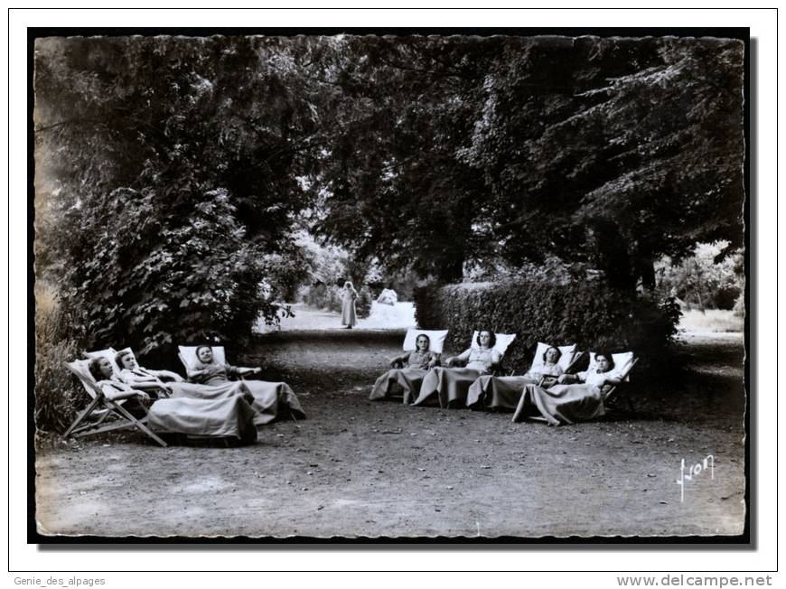 93 Sanatorium De VILLEPINTE, Curistes Faisant La Sieste, CPSM 10x15, Ã©crite En 1975 - Villepinte