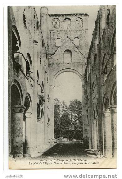 CPA 76.-Ruines De L' Abbaye De JUMIEGES.-La Nef De L'Eglise Notre-Dame, Vue Prise De L'entrée.-CVB 773 - Jumieges