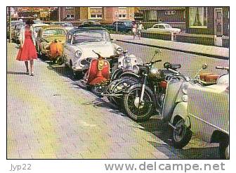 Jolie CP Pays Bas Hollande Zandvoort Belvédère - Vieilles Voitures Moto Avec Sidecar Scooter - A Circulée En 1969 - Zandvoort