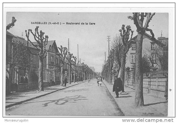 95 ) SARCELLES, Boulevard De La Gare, ANIMEE, L.H. Edit - Sarcelles