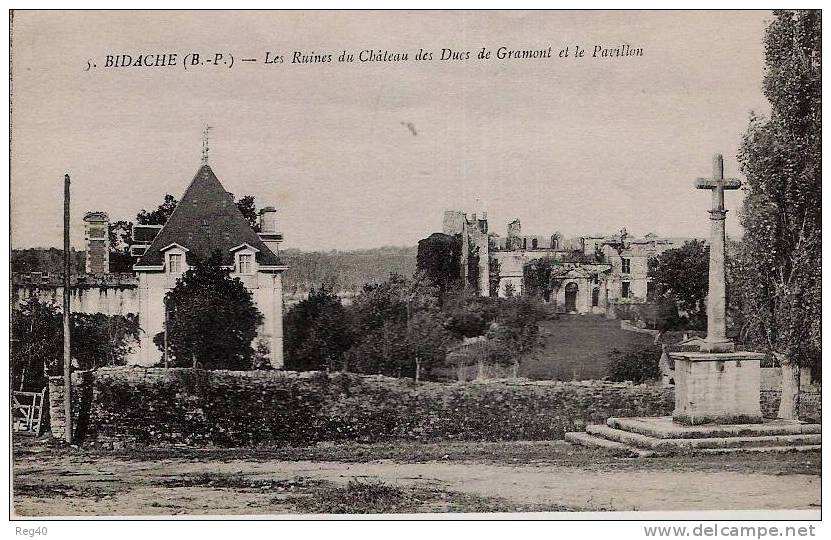 D64 - BIDACHE  - Les Ruines Du Chateau Des Ducs De Gramont Et Le Pavillon - Bidache