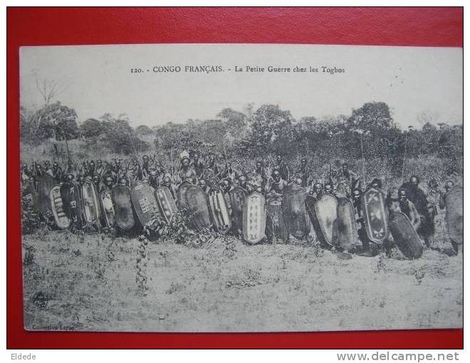 120 La Petite Guerre Chez Les Togbos Lances Boucliers - Brazzaville