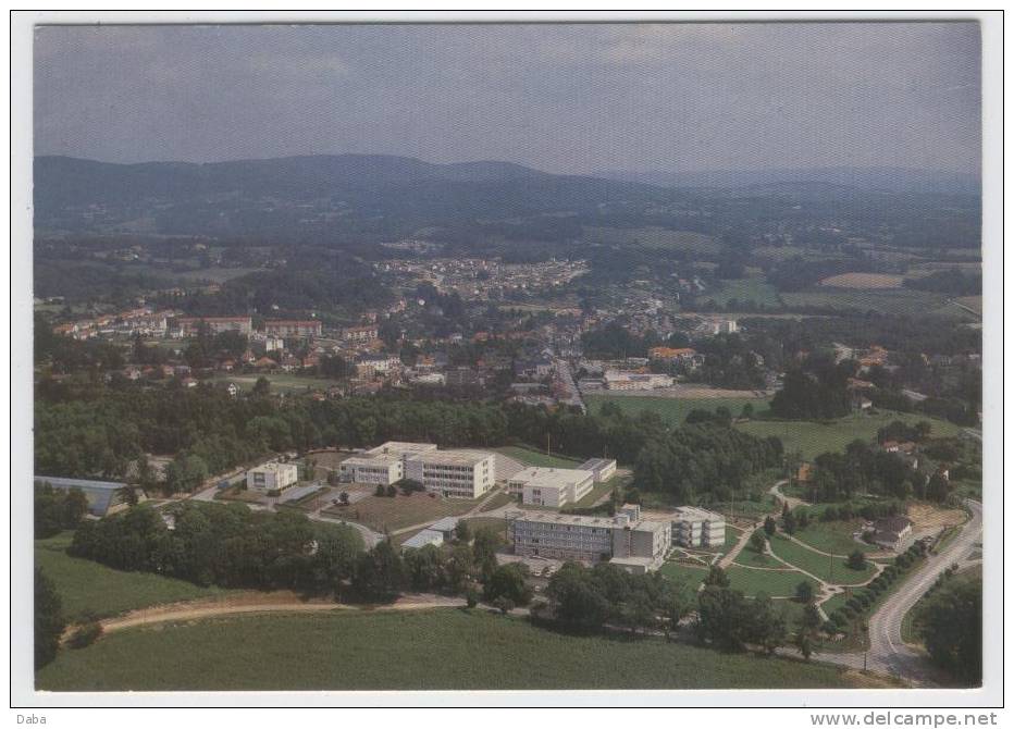 AMBAZAC.  LE LYCEE JEAN MOULIN. - Ambazac