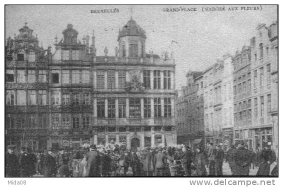 BELGIQUE.   BRUXELLES .  GRAND'PLACE  MARCHE AUX FLEURS. - Mercati