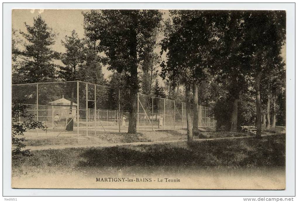 88 * MARTIGNY LES BAINS * LE TENNIS * ANIME * 1909 * - Tennis