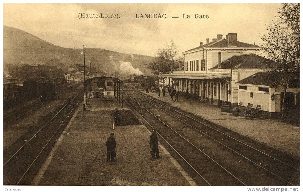CPA Langeac -La Gare - Langeac