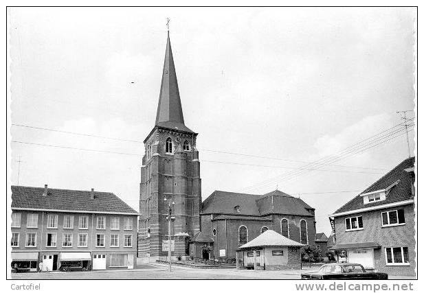 DIEPENBEEK: KERK ST.SERVATIUS - Diepenbeek