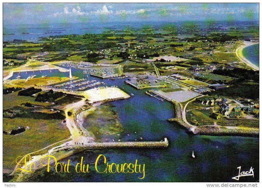 Carte Postale  56.  Arzon Presqu´Ile De Rhuys  Port De Crouesty  Vue D´avion Trés Beau Plan - Arzon