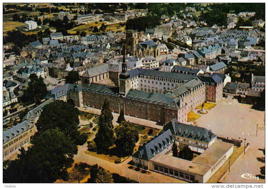 Carte Postale  56. Ploërmel  Vue D´avion Trés Beau Plan - Ploërmel