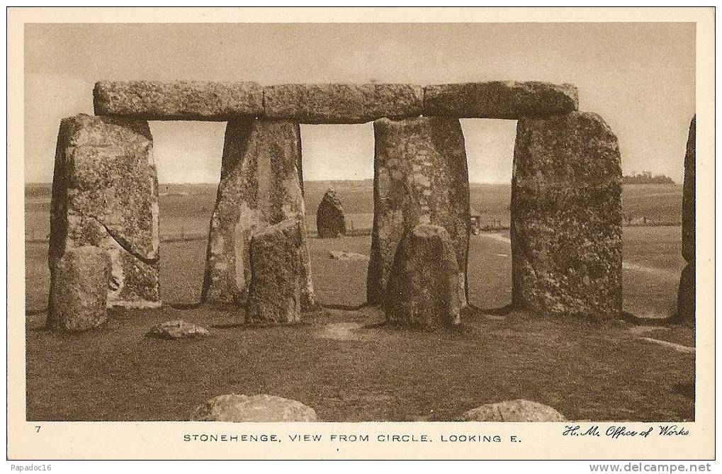 GB - Wil - Stonehenge, View From Circle. Looking E. - H. M. Office Of Works N° 7 (not Circulated / Non Circulée) - Stonehenge