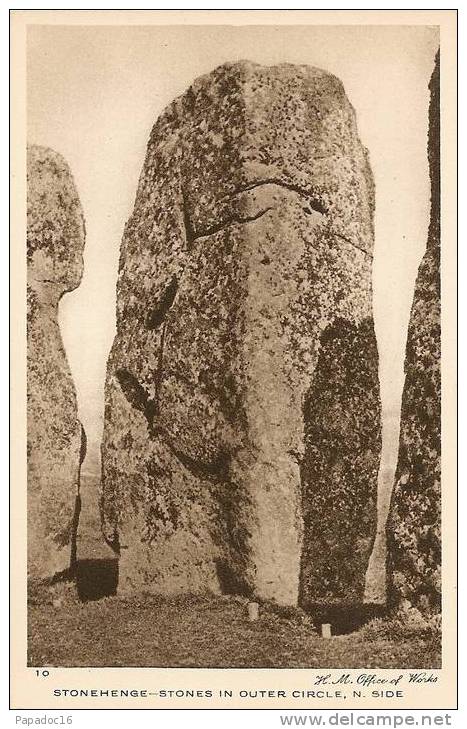 GB - Wil - Stonehenge - Stones In Outer Circle, N. Side - H. M. Office Of Works N° 10 (not Circulated / Non Circulée) - Stonehenge