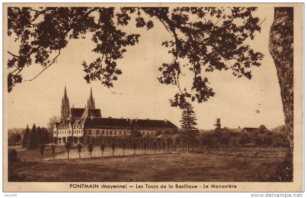 53 PONTMAIN Les Tours De La Basilique Le Monastére - Pontmain