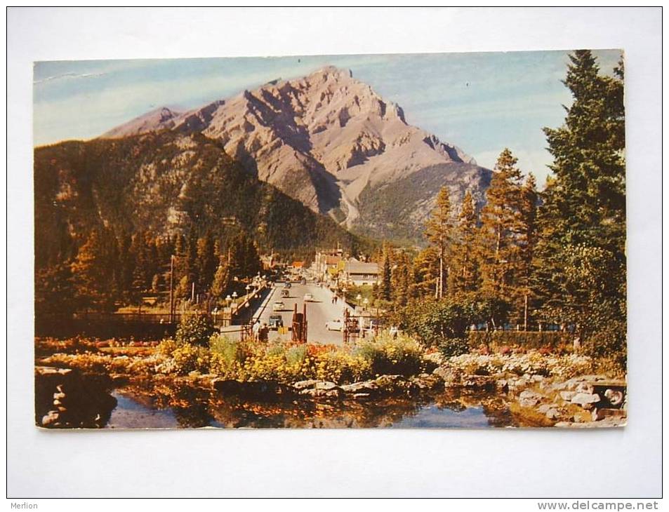 Cascade Moutain And Banff -  Alberta  Canada     1950´s  VF    D23078 - Calgary