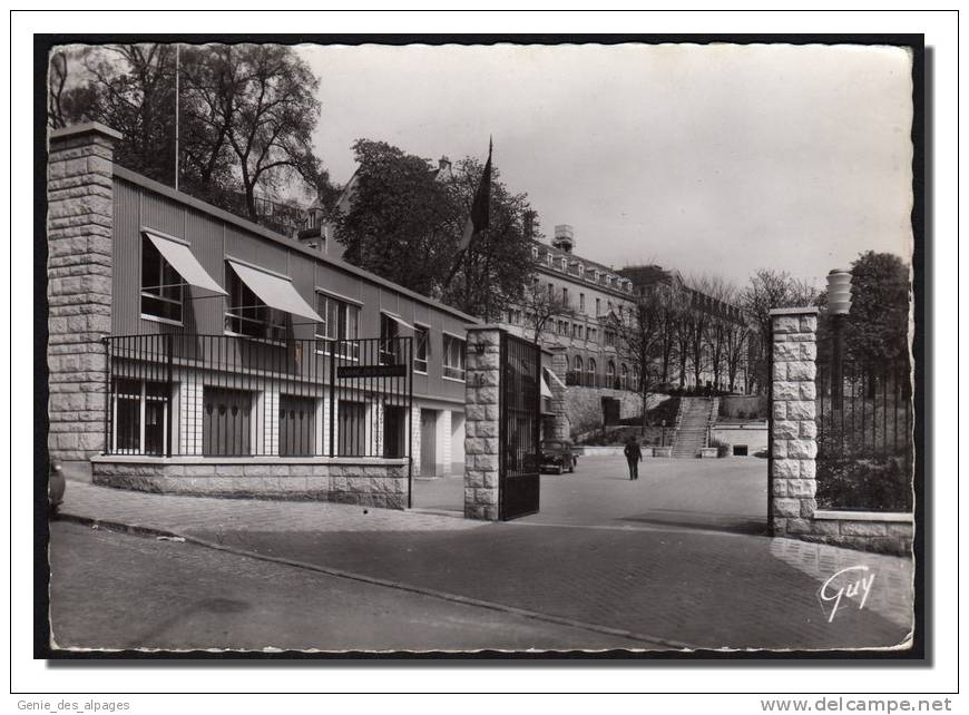 94 ARCUEIL-CACHAN,  Caisse DesDépots Et L'entrée Principale, CPSM 10x15, Ed Thouluc, Voyagé 1989 - Arcueil