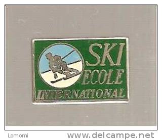 ECOLE INTERNATIONAL   .  .  RARE  . . - Sci Nautico