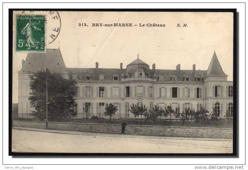 94 BRY Sur MARNE, Le Château, Ed EM -212- Voyagé En 1912, Pli Oblique, Voir Scan - Bry Sur Marne