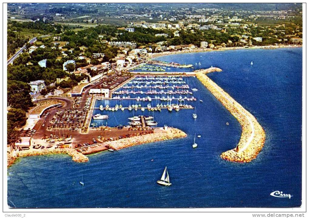 St CYR SUR MER . VUE PANORAMIQUE AERIENNE   ANIMEE       (784) - Saint-Cyr-sur-Mer