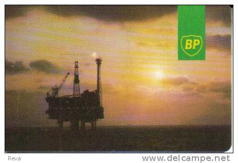 UNITED KINGDOM  SCOTLAND 100 U OIL DRILLING RIG AT SUNSET BP PETROL LOGO  AUTELCA (RED) READ DESCRIPTION !! - Piattaforme Petrolifere