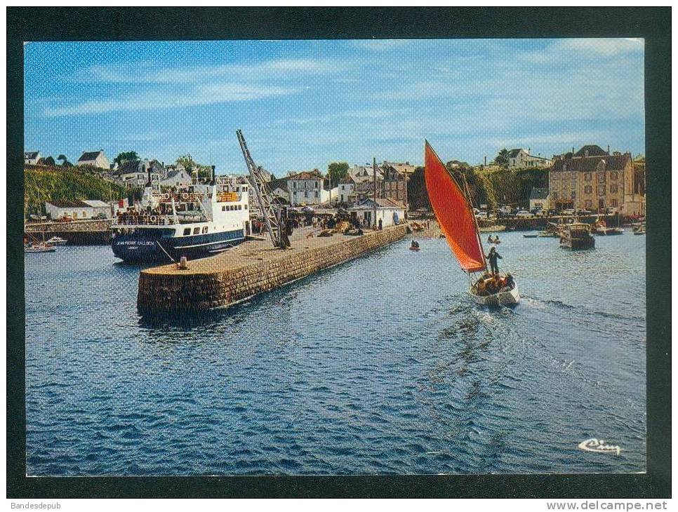 CPSM - Ile De Groix (56) - Port Tudy ( Bateau COMBIER CIM ) - Groix