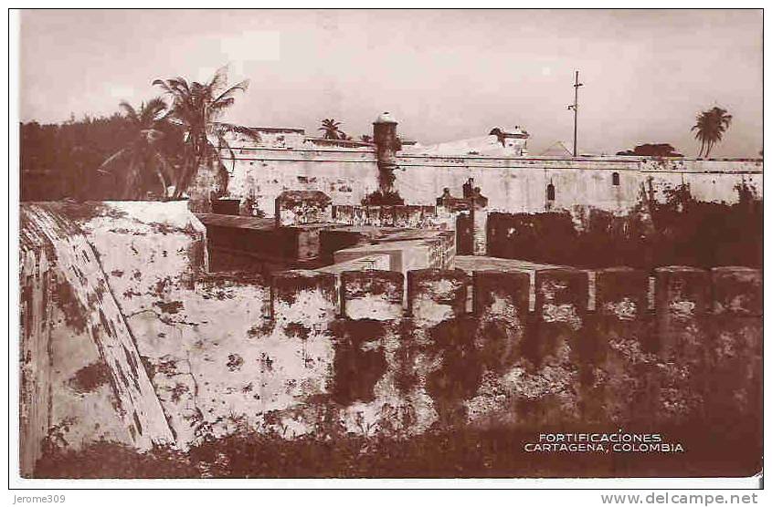 COLOMBIE - CARTAGENA - CPA - N°17 - CARTAGENE - Fortificaciones - Fortifications - Old Fortress In Cartagena - Colombie