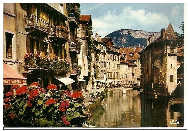 74  ANNECY   Vieux Quartiers Sur Le Canal Du Thiou - Annecy