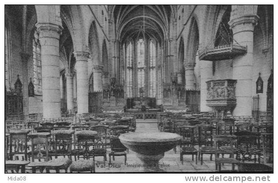 BELGIQUE. AUBEL. VAL DIEU . INTERIEUR DE L'EGLISE. - Aubel