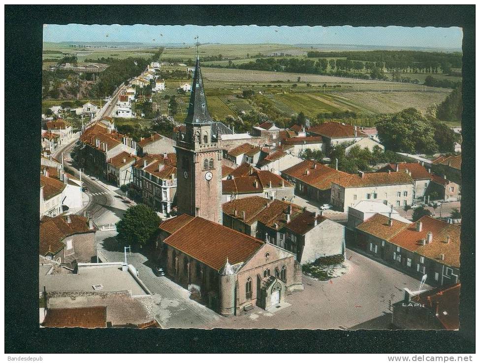 CPSM - En Avion Au-dessus De JARNY (54) - Vue Aérienne Rapprochée Sur Le Quartier De L' église ( LAPIE 2 K) - Jarny