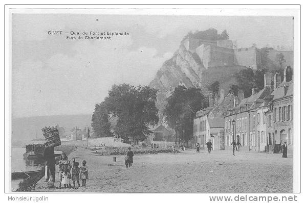 08 ) GIVET, Quai Du Fort Et Esplanade, Fort De Charlemont, ANIMEE - Givet