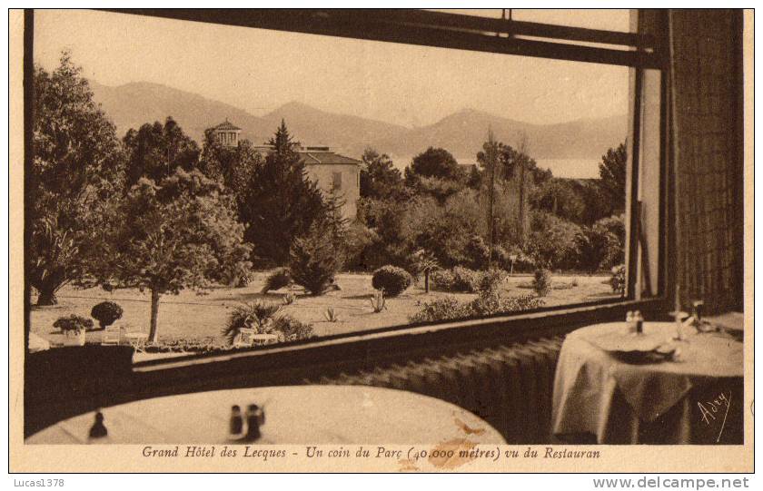 83 / GRAND HOTEL DES LECQUES / UN COIN DU PARC VU DU RESTAURANT - Les Lecques