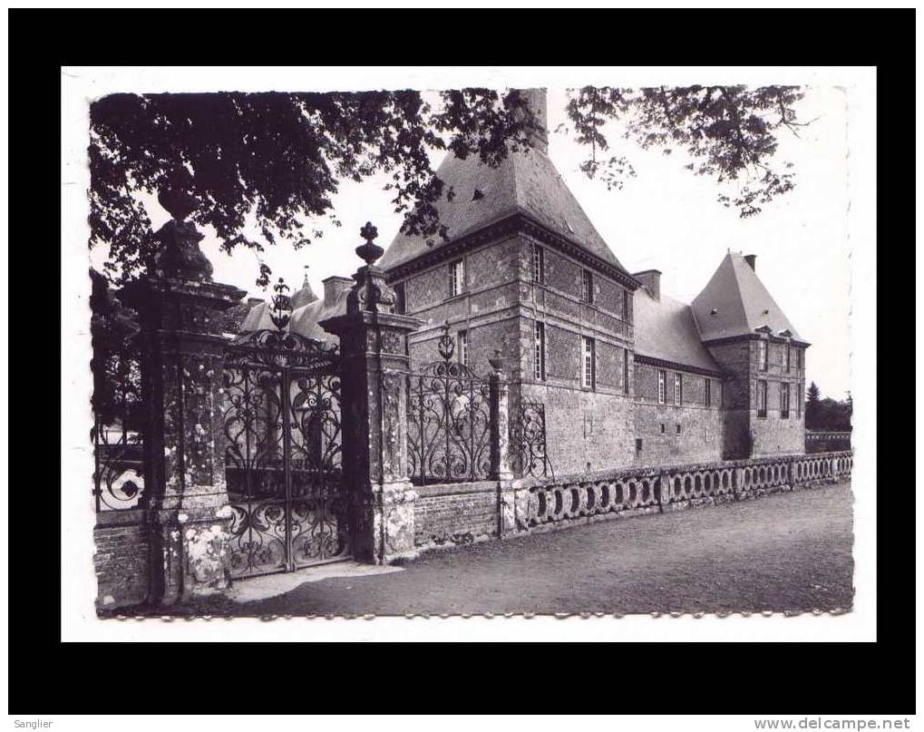 CARROUGES N° 4 - LE CHATEAU......... - Carrouges