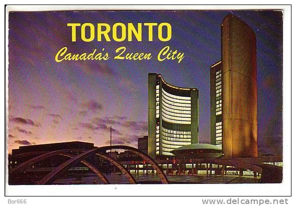 GOOD CANADA POSTCARD - TORONTO - The New City Hall Illuminated - Toronto