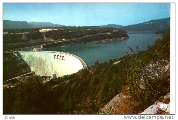 CARTE POSTALE DES ENVIRONS D ORGELET - LE BARRAGE DE VOUGLANS - Orgelet