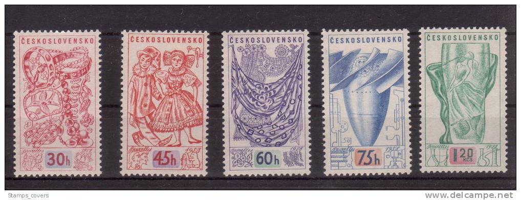 CESKOSLOVENKO MNH** MICHEL 1068/72 €6.50 - Neufs