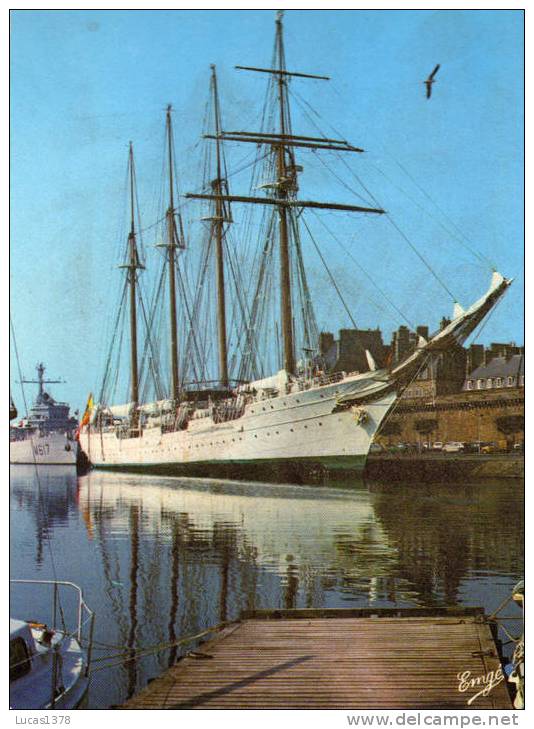 SAINT MALO / LE 4 MATS ESPAGNOL / JUAN SEBASTIAN DE ELCANO - Segelboote