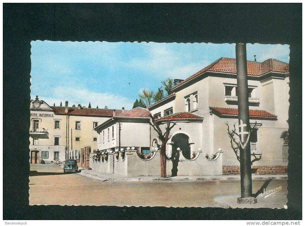 CPSM - Algerie - Médéa - Le Presbytère Et La Gendarmerie ( Automobile Renault 4CV Ed. JOMONE 31 H Format CPA) - Médéa