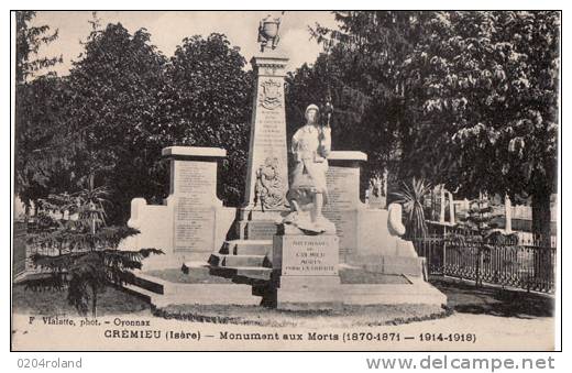 Crémieux - Le Monument Aux Morts - Crémieu