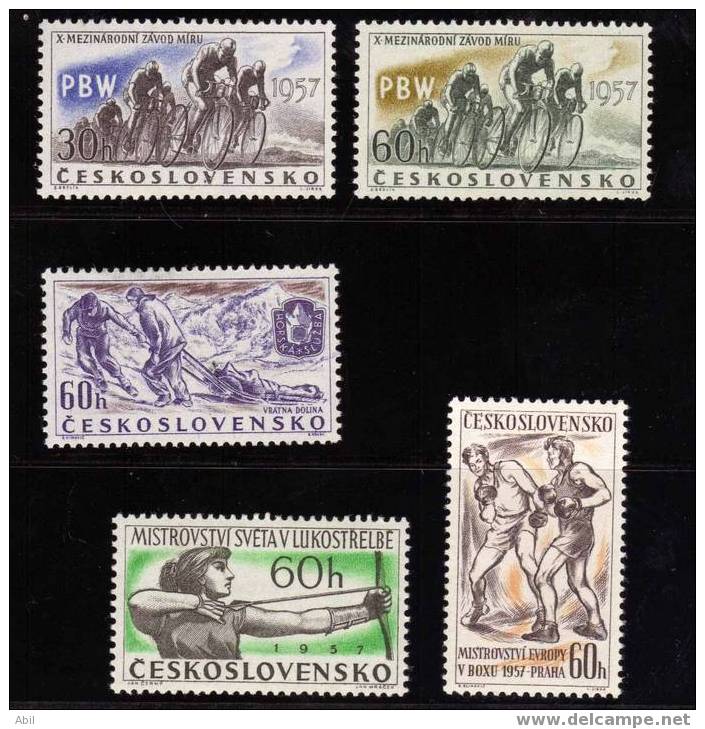 Tchécoslovaquie 1957 N° Y.T. :  900 à 904** - Unused Stamps