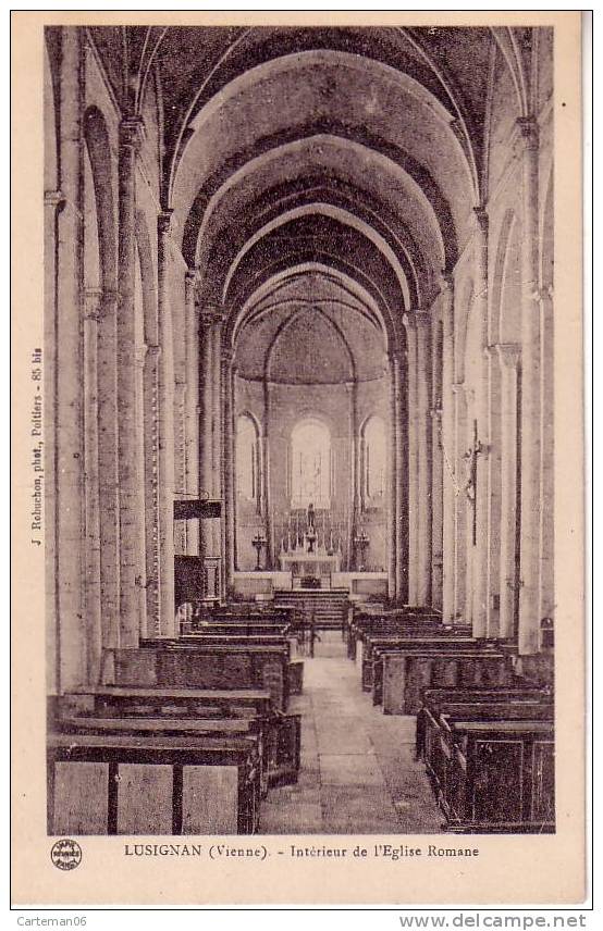 86 - Lusignan - Intérieur De L'Eglise Romane - Lusignan