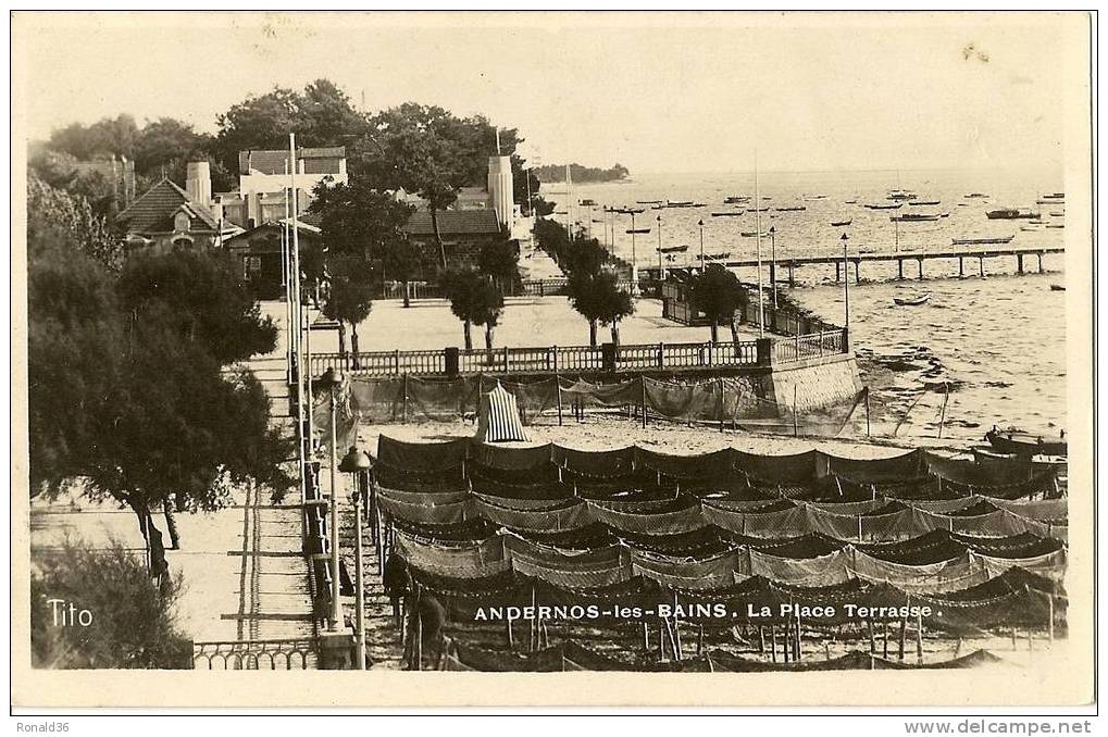 CP 33 ANDERNOS LES BAINS  La Place Terrasse (adr à Mme MARIDELLE Le Poinçonnet 36) - Andernos-les-Bains