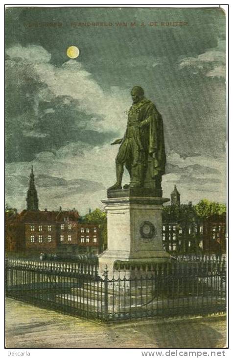 Vlissingen - Standbeeld Van M.A. De Ruijter - Vlissingen