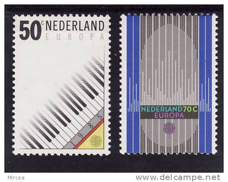 Pays-Bas , Yv.no.1244/5, Neufs** - 1985