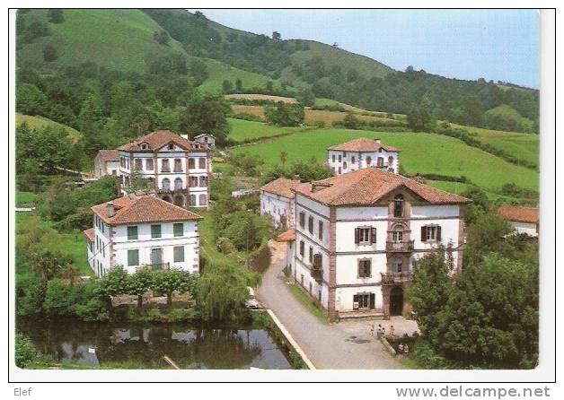 URDAX (Navarra): Vista Parcial ; CITROEN Dyane , 1982 , TB - Navarra (Pamplona)