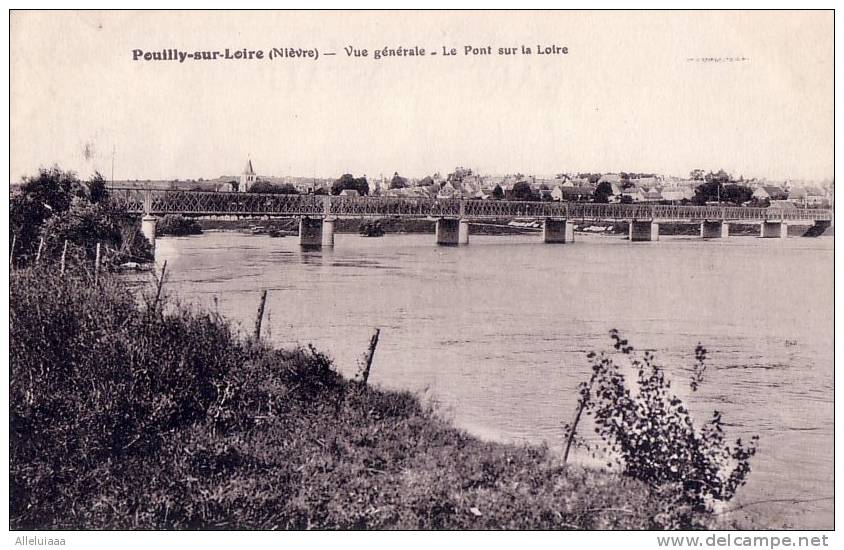 CPA Belle Carte FRANCE Pouilly-sur-Loire Vue Générale - Le Pont Sur La Loire - TBE - Pouilly Sur Loire