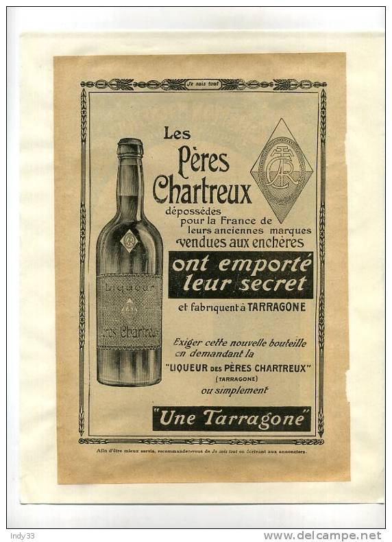 - LES PERES CHARTREUX . PAGE DE PUB. DU DEBUT DU XXe S. COLLEE SUR PAPIER - Alcools