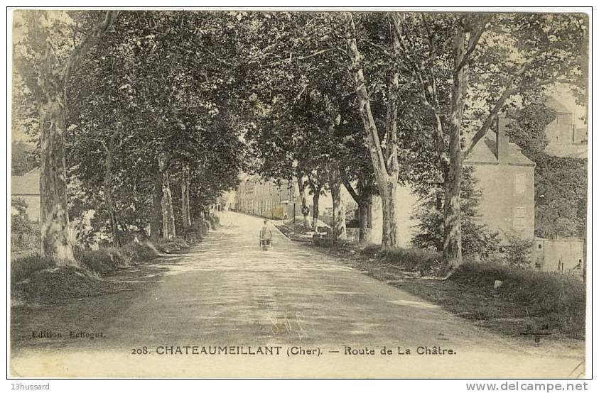 Carte Postale Ancienne Chateaumeillant - Route De La Châtre - Châteaumeillant