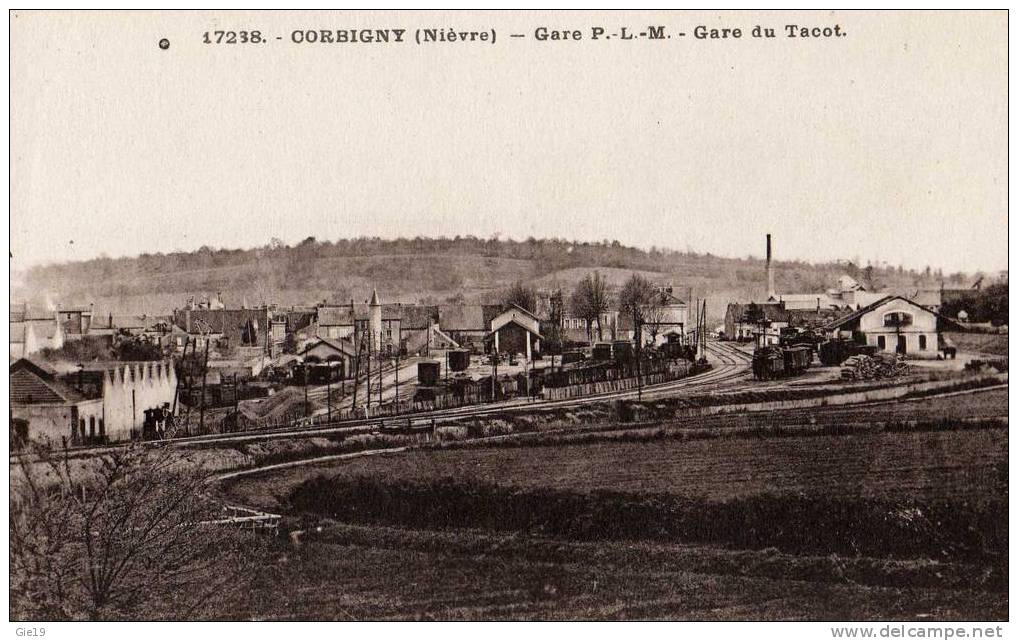17238 - CORBIGNY - Gare P.-L.-M. - Gare Du Tacot - Corbigny