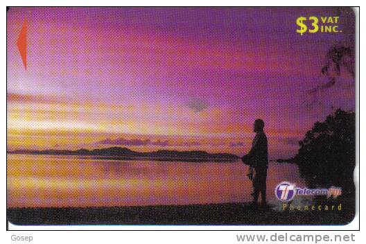 Fiji-dawn Dusk-$3--used Card Black Out Side-2000 - Seasons