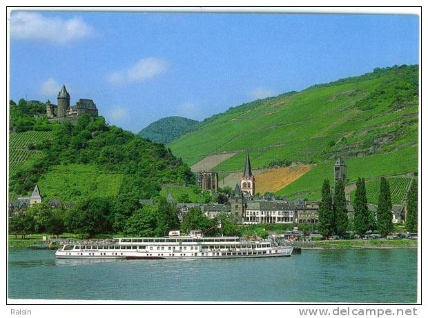 Allemagne  Bacharach  Vignobles Du Rhin Promenade Touristique Cadre Verdoyant Château Eglise Clocher  CPSM Glacée TBE - Bacharach