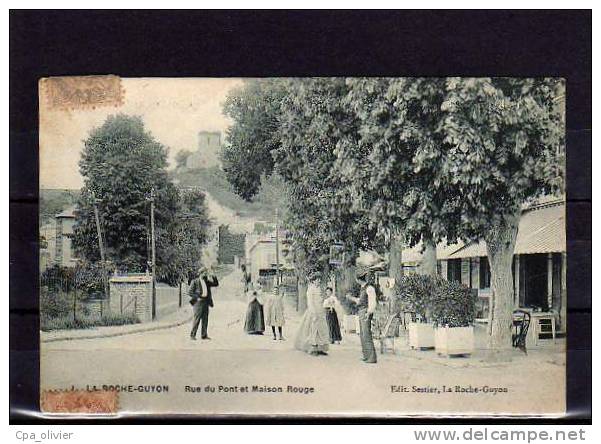 95 LA ROCHE GUYON Rue Du Pont, Maison Rouge, Terrasse, Animée, Ed Sestier 1, 1907 - La Roche Guyon