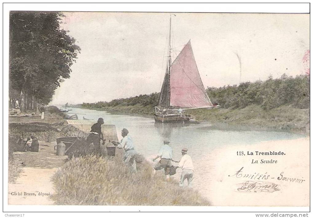 17  -  LA  TREMBLADE - Carte Précurseur 1903 Colorisée  -  La   SEUDRE -  Belle Animation  Corvée D'eau - La Tremblade